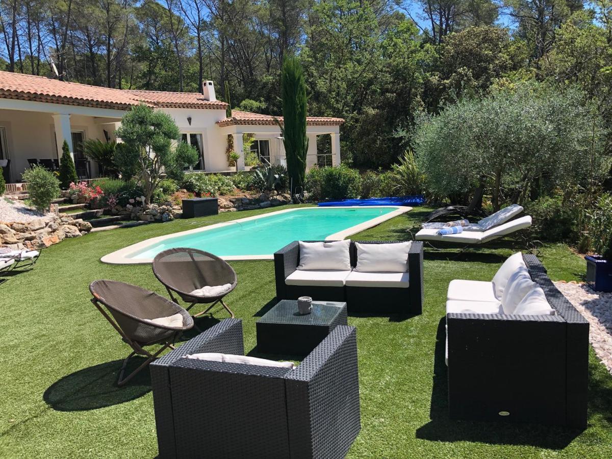 Le Clos De St Esprit דראגיניאן מראה חיצוני תמונה